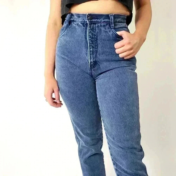 Vintage Rio High Waist Tapered Leg Mom Jeans - Picture 2 of 9